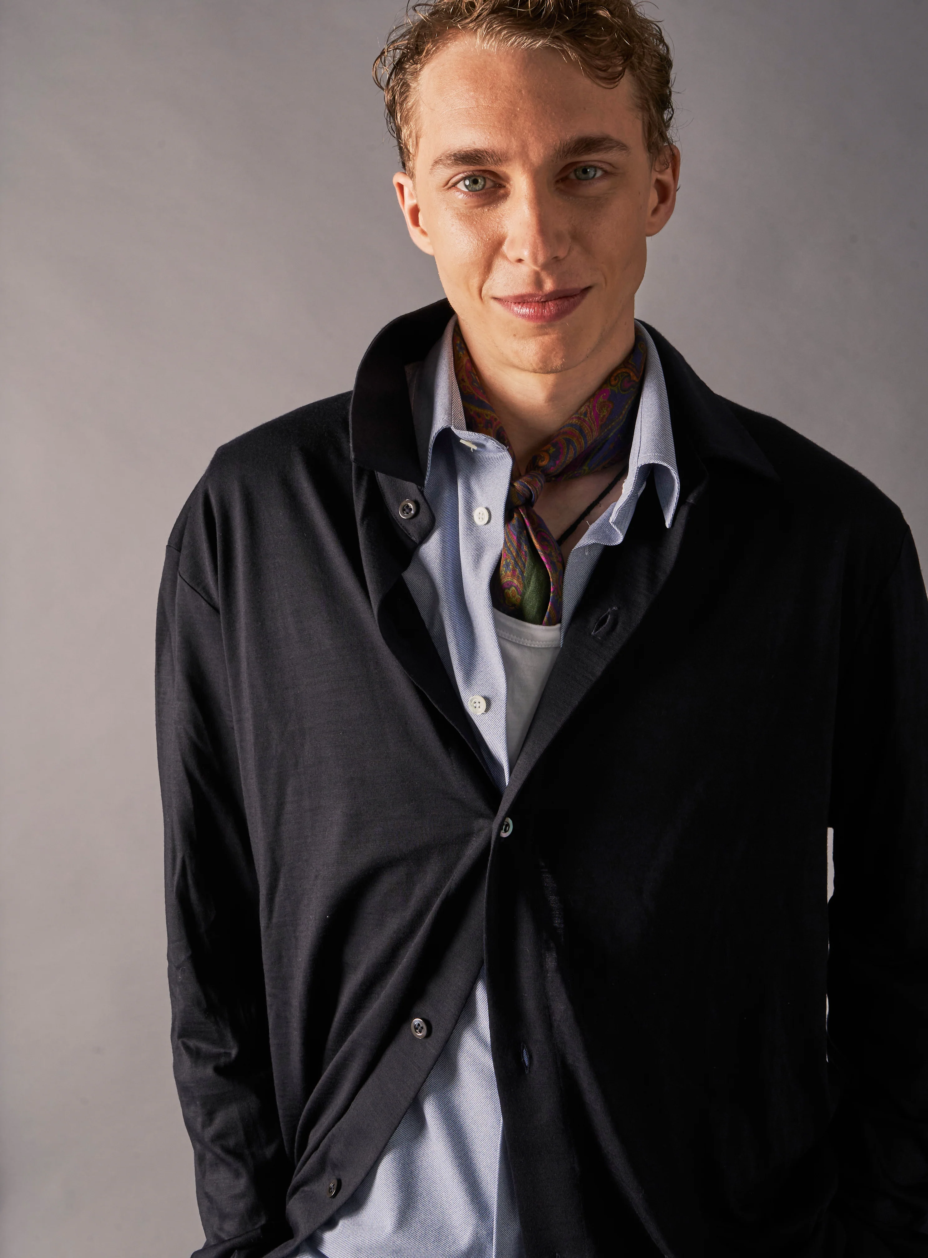 Italian Tencel British Racing Green Neck Scarf - Image 3
