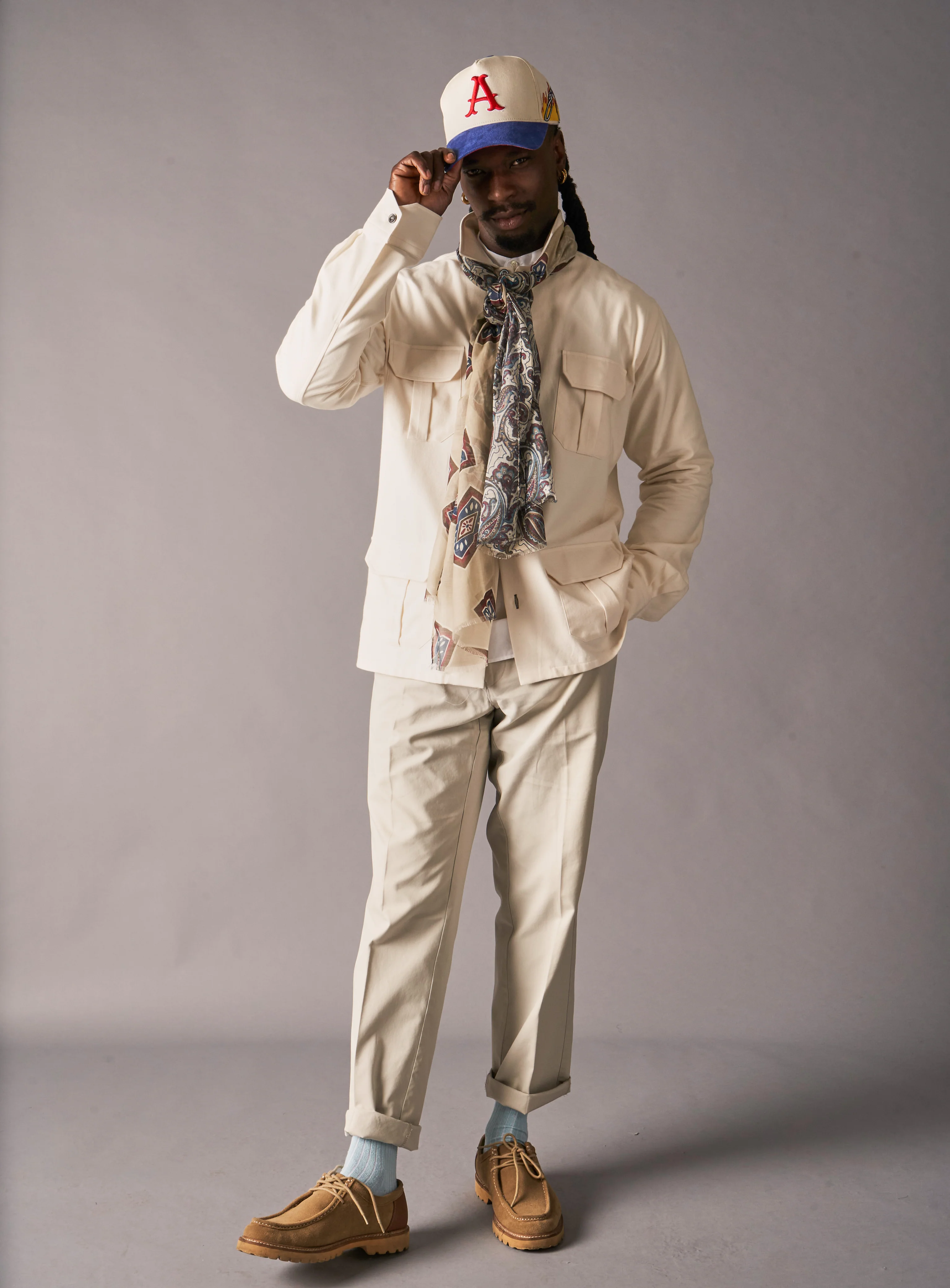 Cotton & Cashmere Wool Medallion Cream Neck Scarf - Image 4