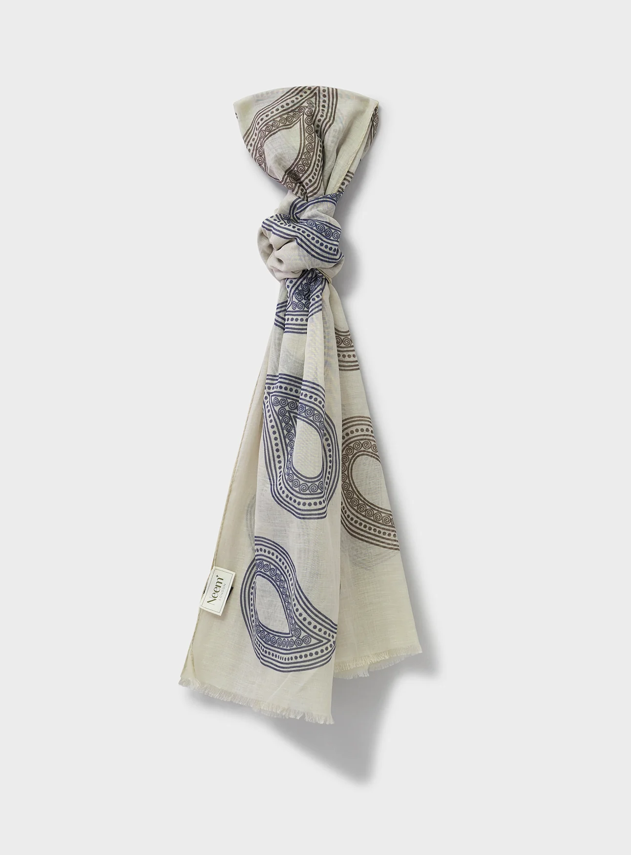 Cotton & Cashmere Wool Cream and Navy Paisley Neck Scarf - Image 3