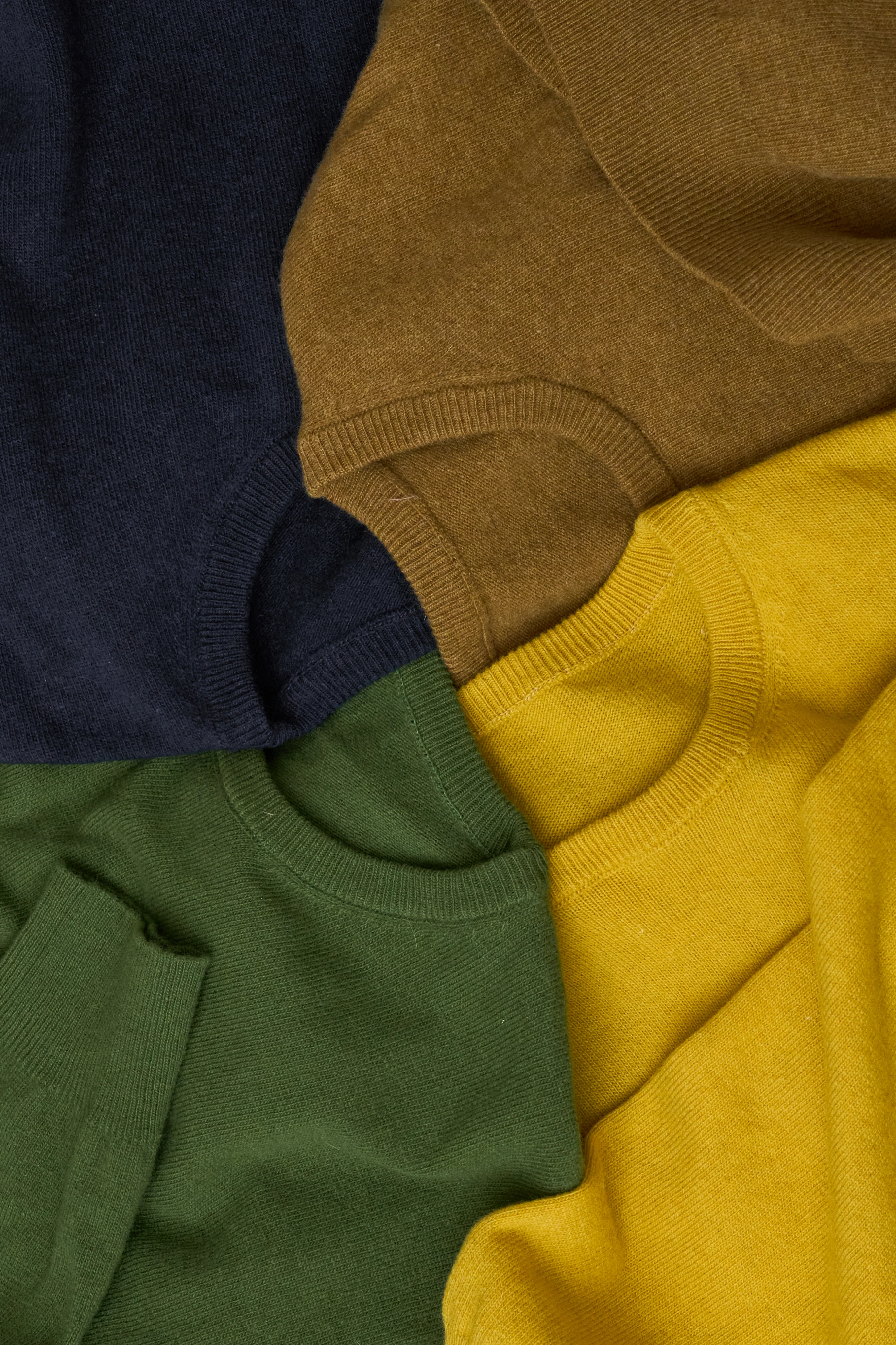 Recycled Italian Wool Knit Green Crew Neck - Image 9
