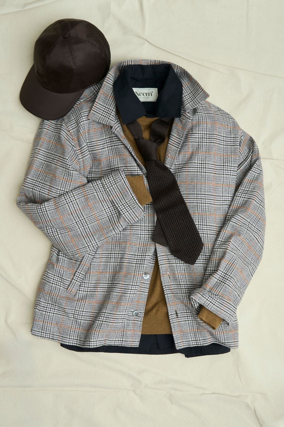 Wool Knit Chocolate Tie - Image 4